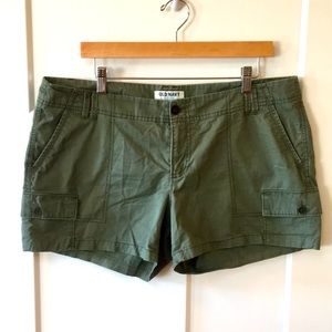 Old Navy green utility shorts